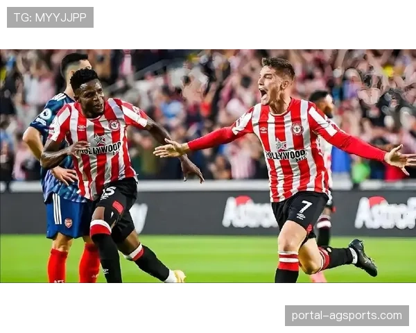 曼联1-0小胜布伦特福德,全场控球占优但转化效率成隐忧 曼联1-0小胜布伦特福德,全场控球占优但转化效率成隐忧